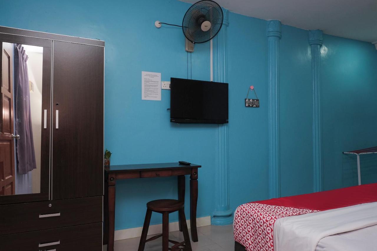 โอโย 90015 อินดะฮ์ ชาเลต์ Hotel กัวลา รอมปิน ภายนอก รูปภาพ
